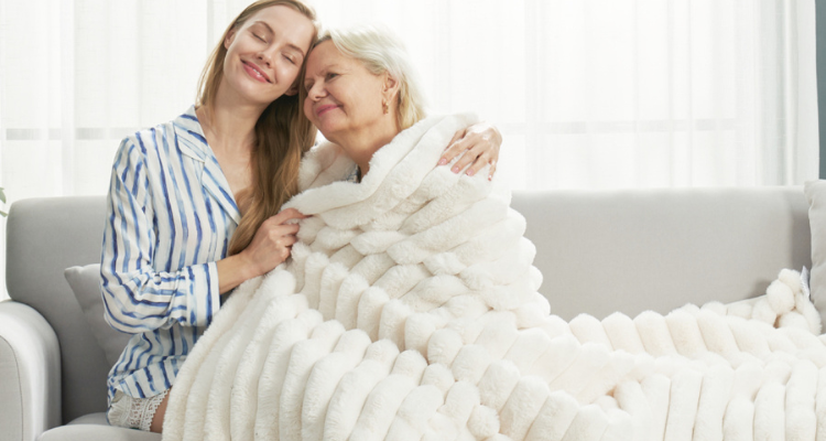 How to Make Your Living Room Feel Warmer and Cozier for Winter