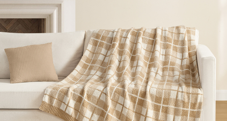 How to Choose a Blanket That Fits Your Home Decor Style