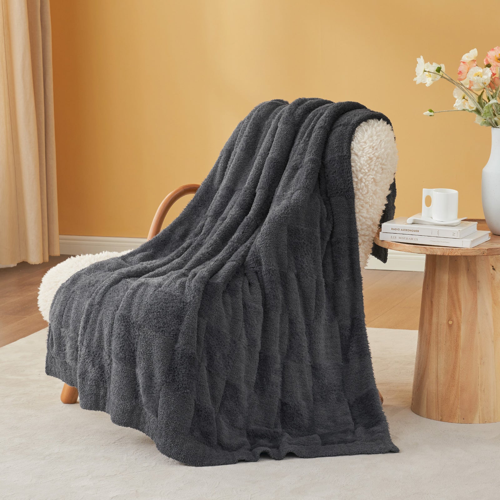 Checkered Faux Fur Microfiber Blanket - #Color_Solid Dark Grey