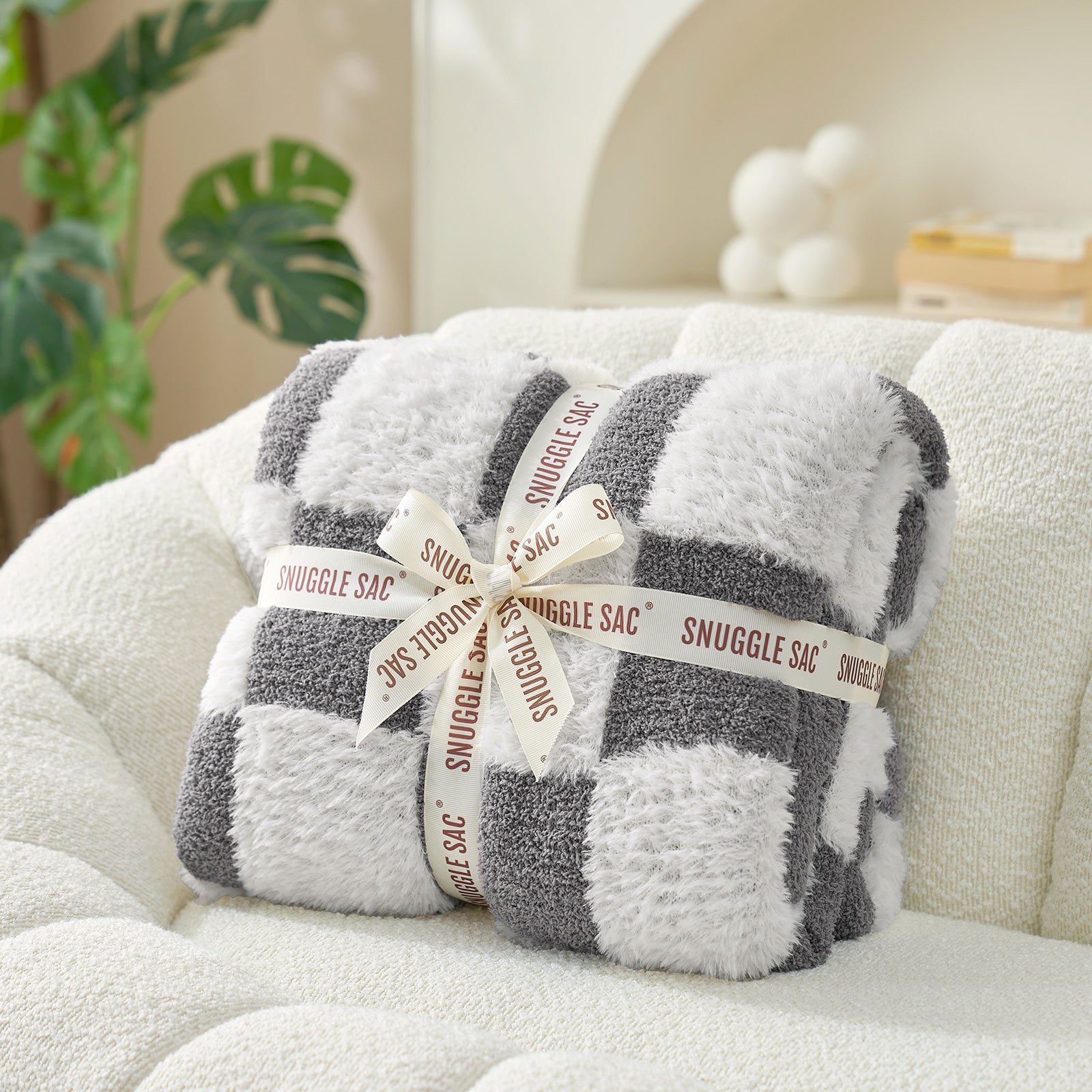 Checkered Faux Fur Microfiber Blanket - #Color_Grey White