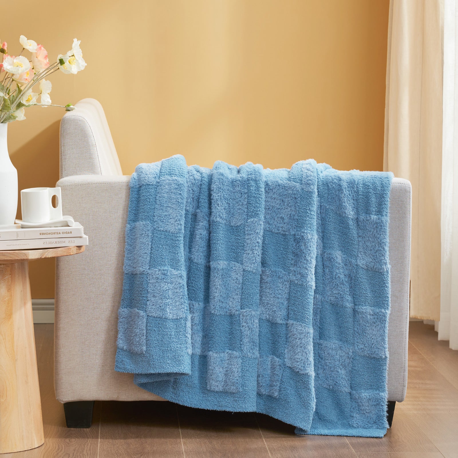 Checkered Faux Fur Microfiber Blanket - #Color_Solid Blue