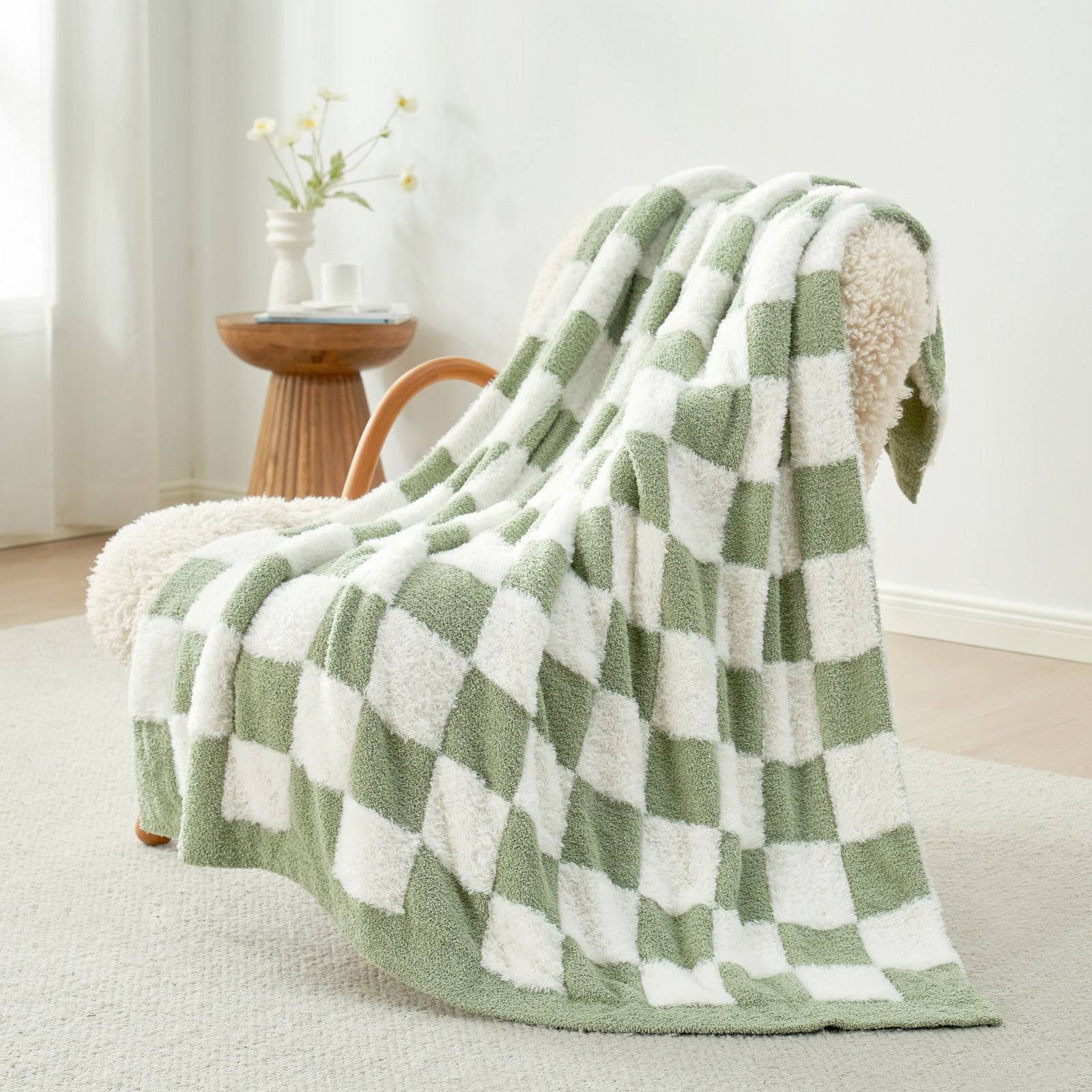 Checkered Faux Fur Microfiber Blanket - #Color_Sage Green White