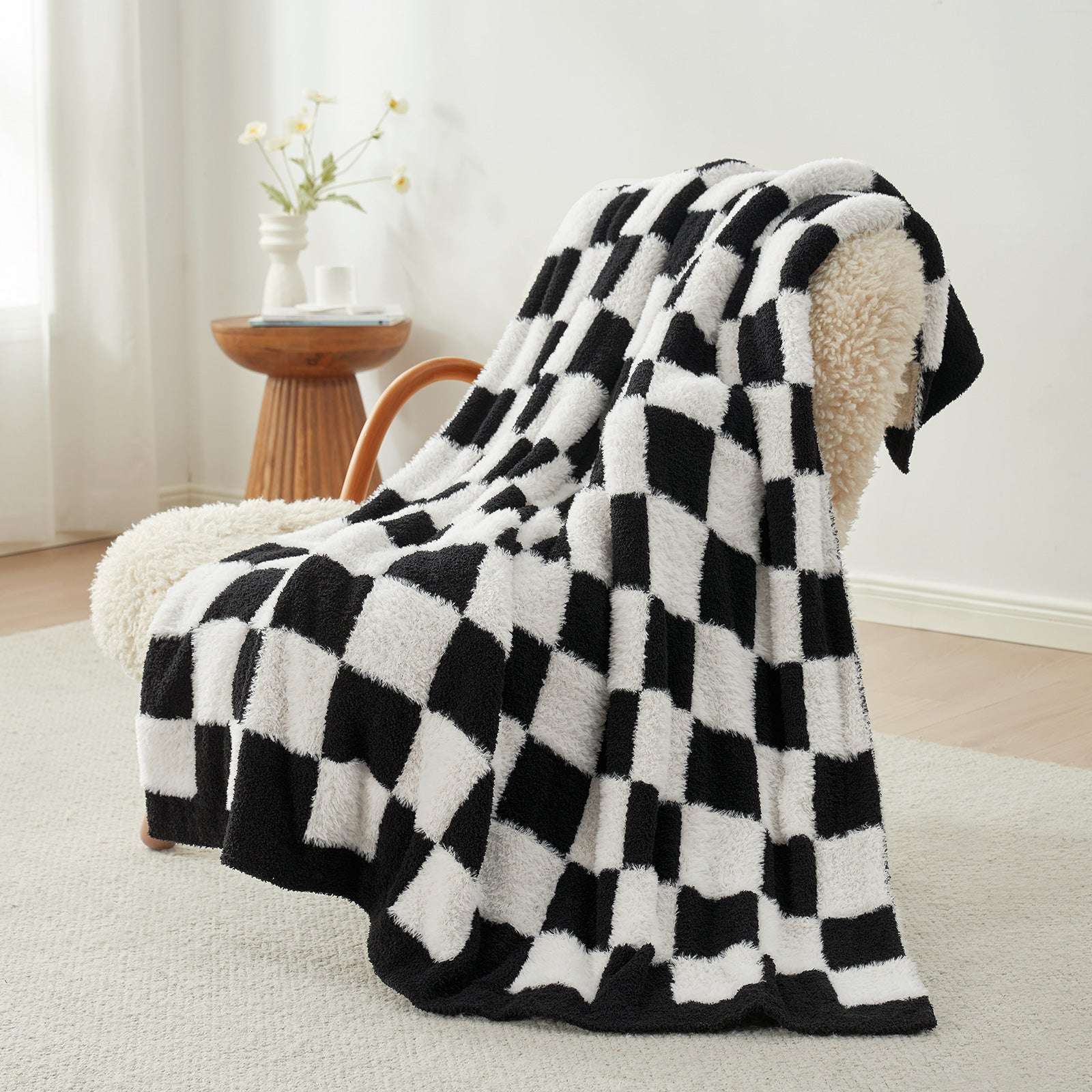 Checkered Faux Fur Microfiber Blanket - #Color_Black White