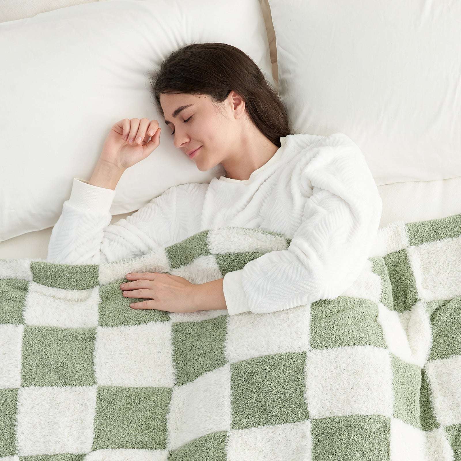 Checkered Faux Fur Microfiber Blanket - #Color_Sage Green White