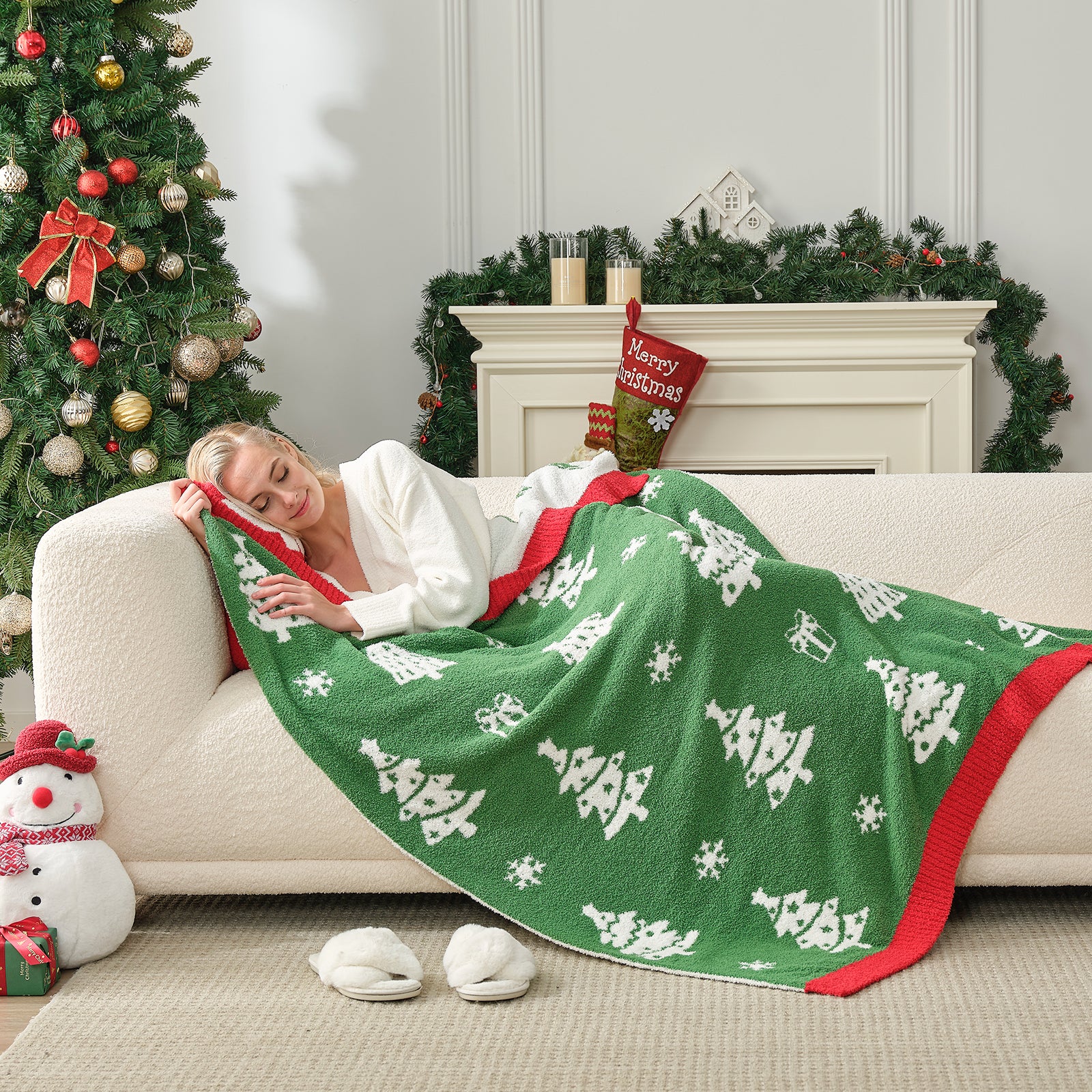 Christmas Tree Green Feather Yarn Throw