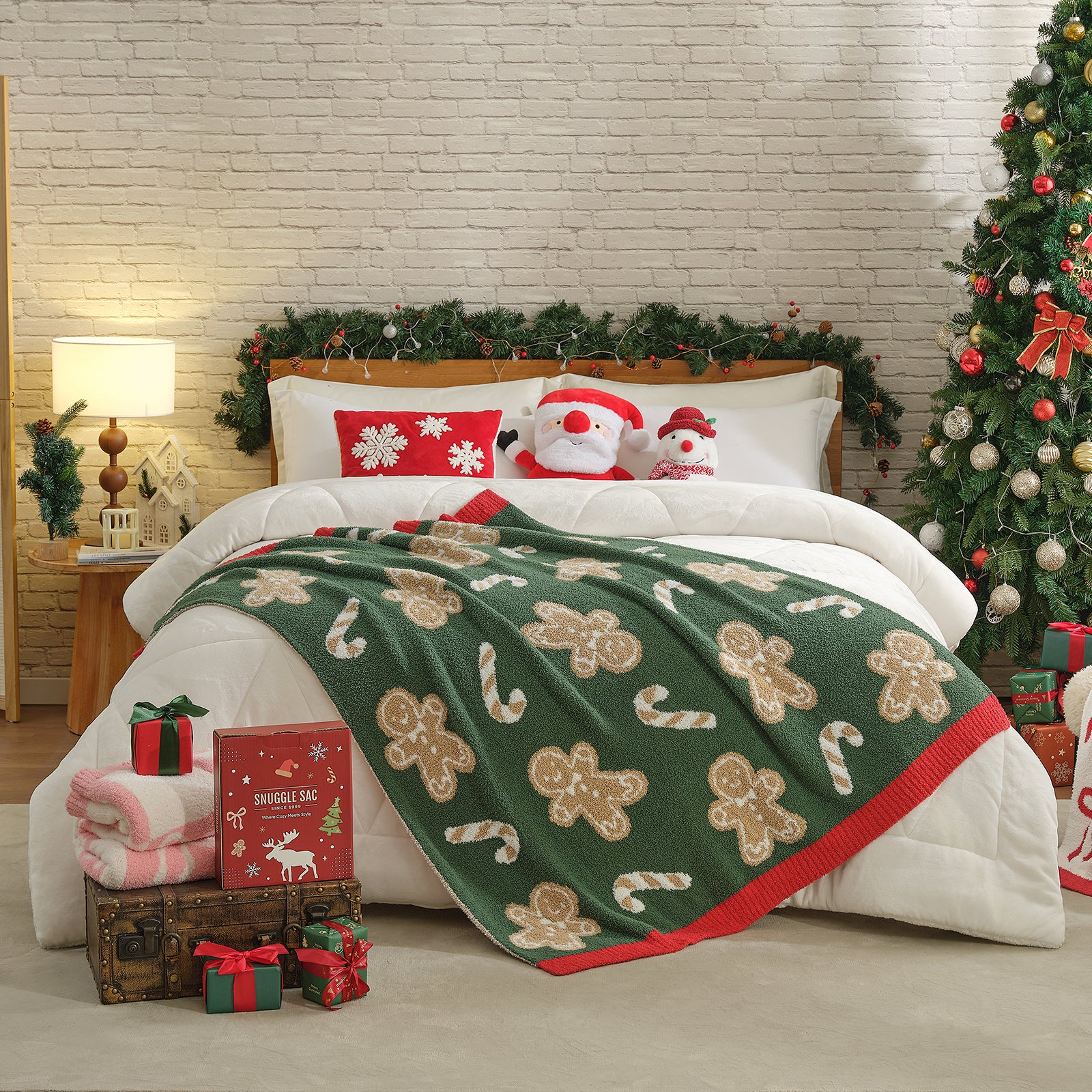 Christmas Green Gingerbread Man Throw Blanket