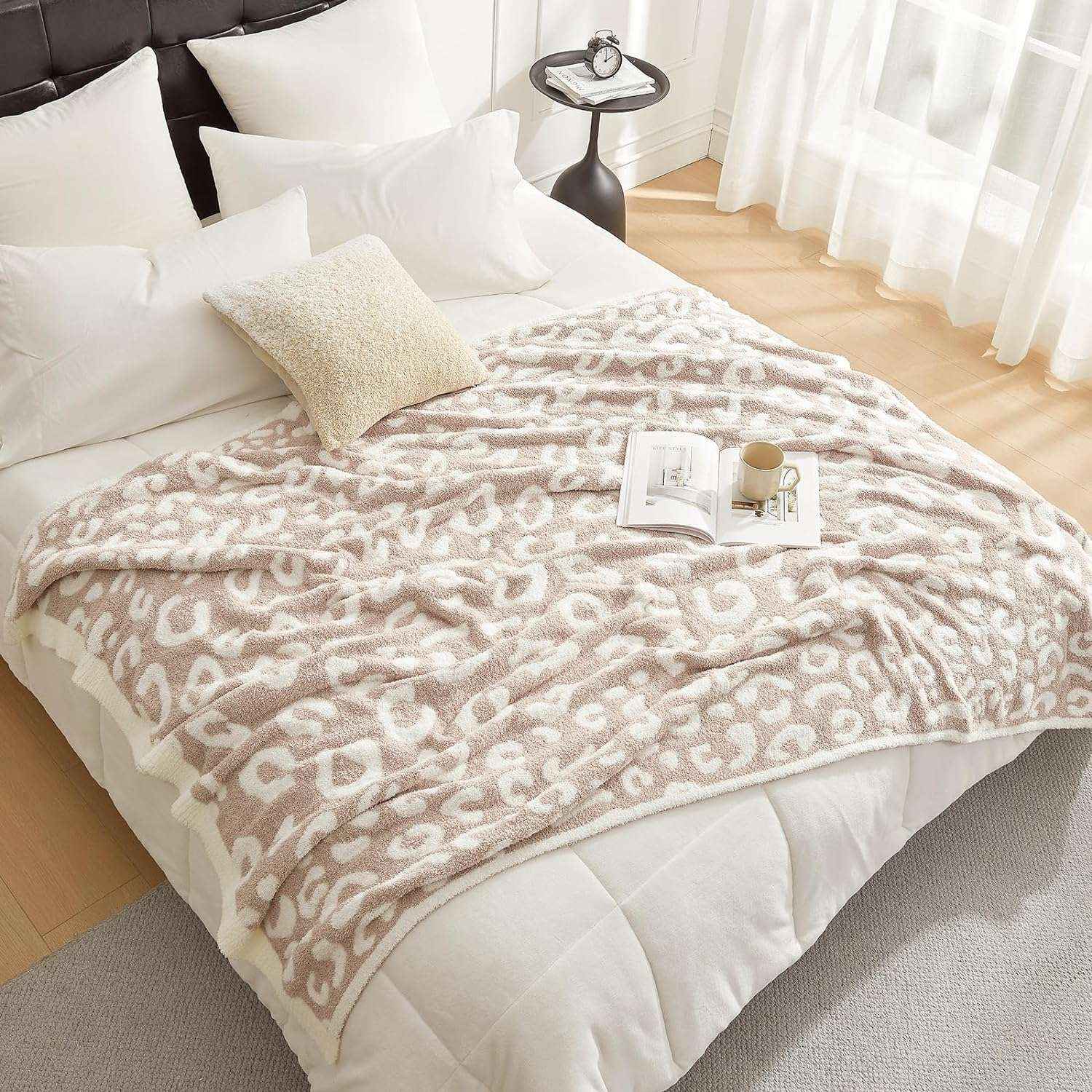 Ultra Soft Leopard Blanket - Snuggle Sac - #Color_Beige