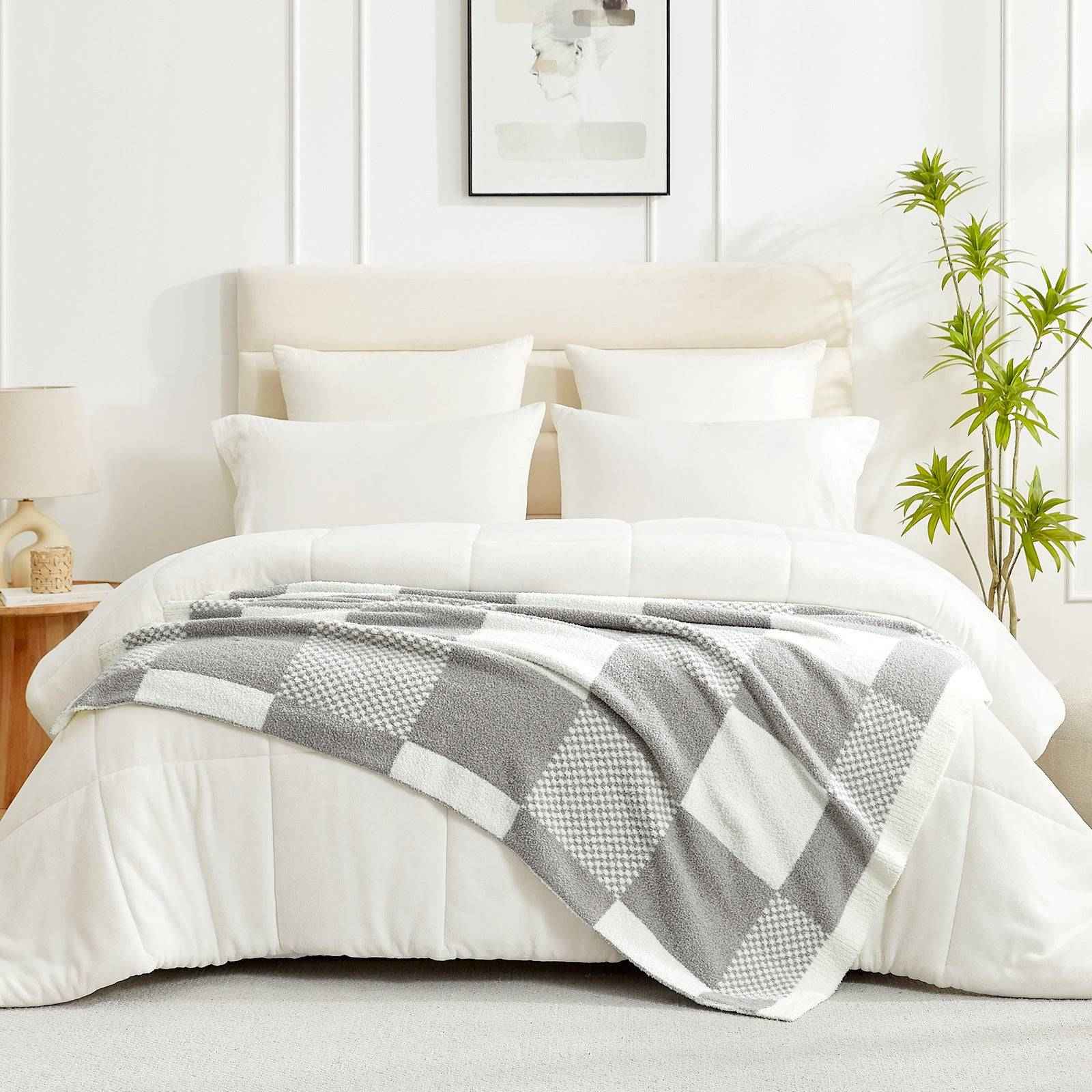 Checkered Throw Blanket - Snuggle Sac - #Color_Grey
