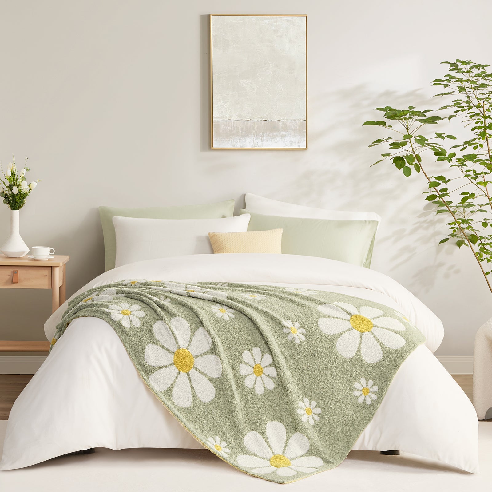 SnugCozy Spring Floral Feather Yarn Throw