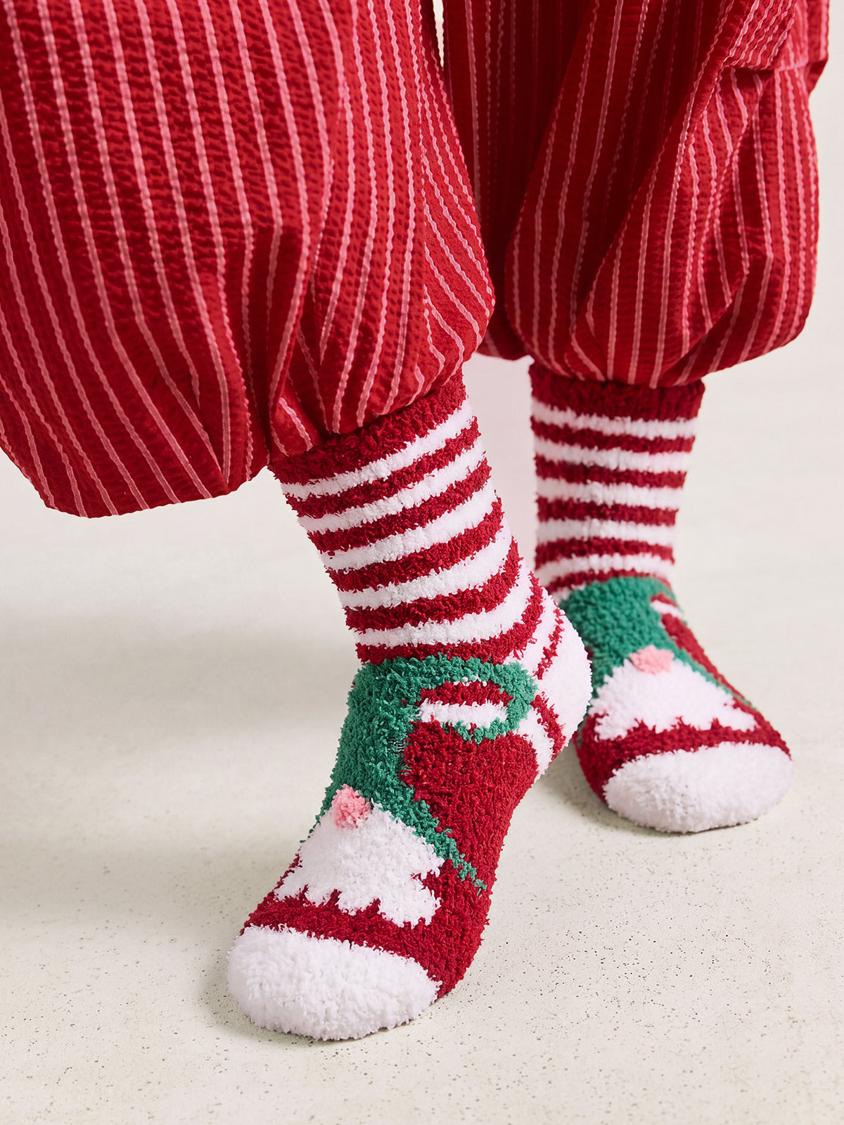 SnugChic Holiday Heathered Cozy Fuzzy Socks
