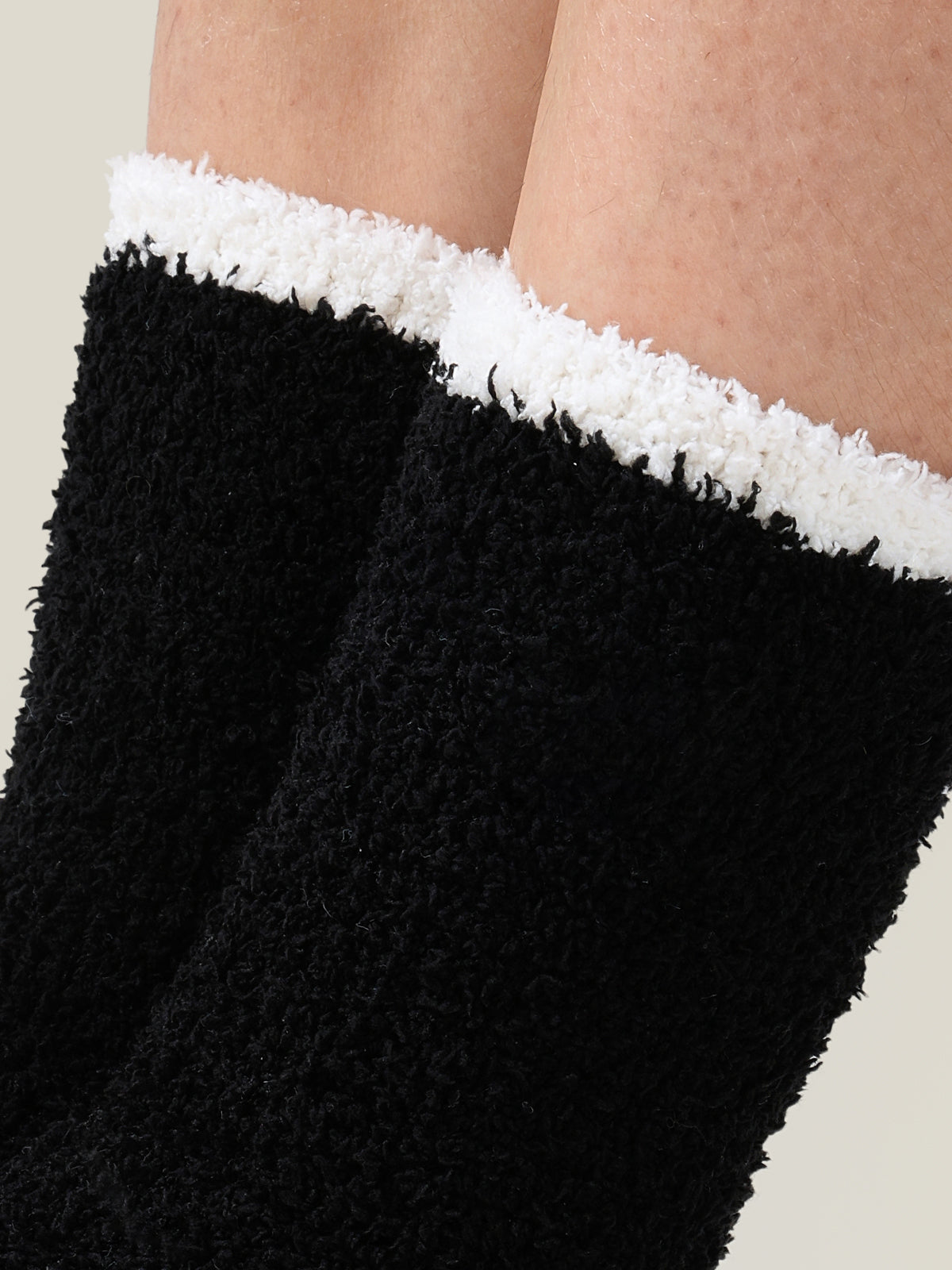 #color_Blck with White Trim