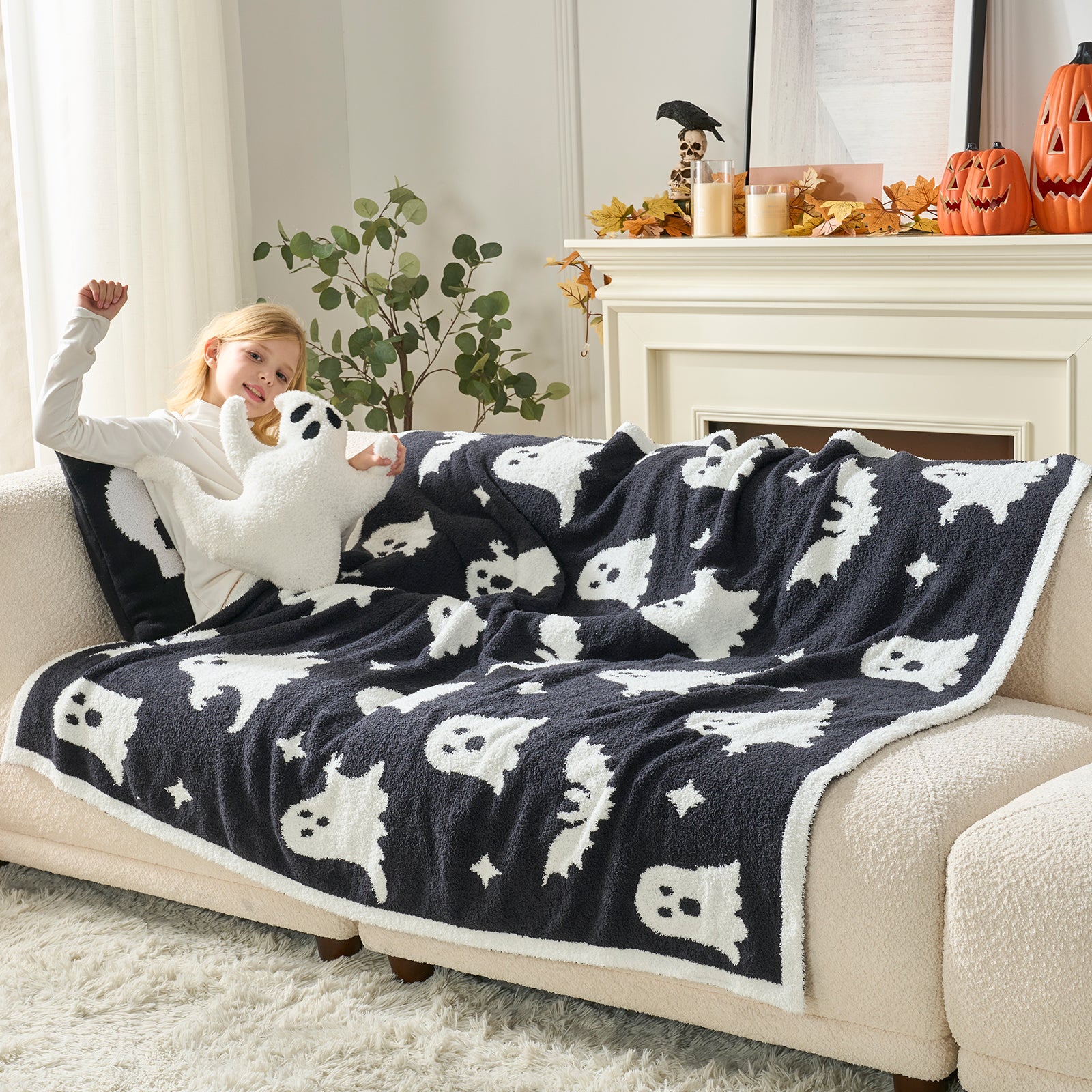 Reversible black ghost Throw Blanket