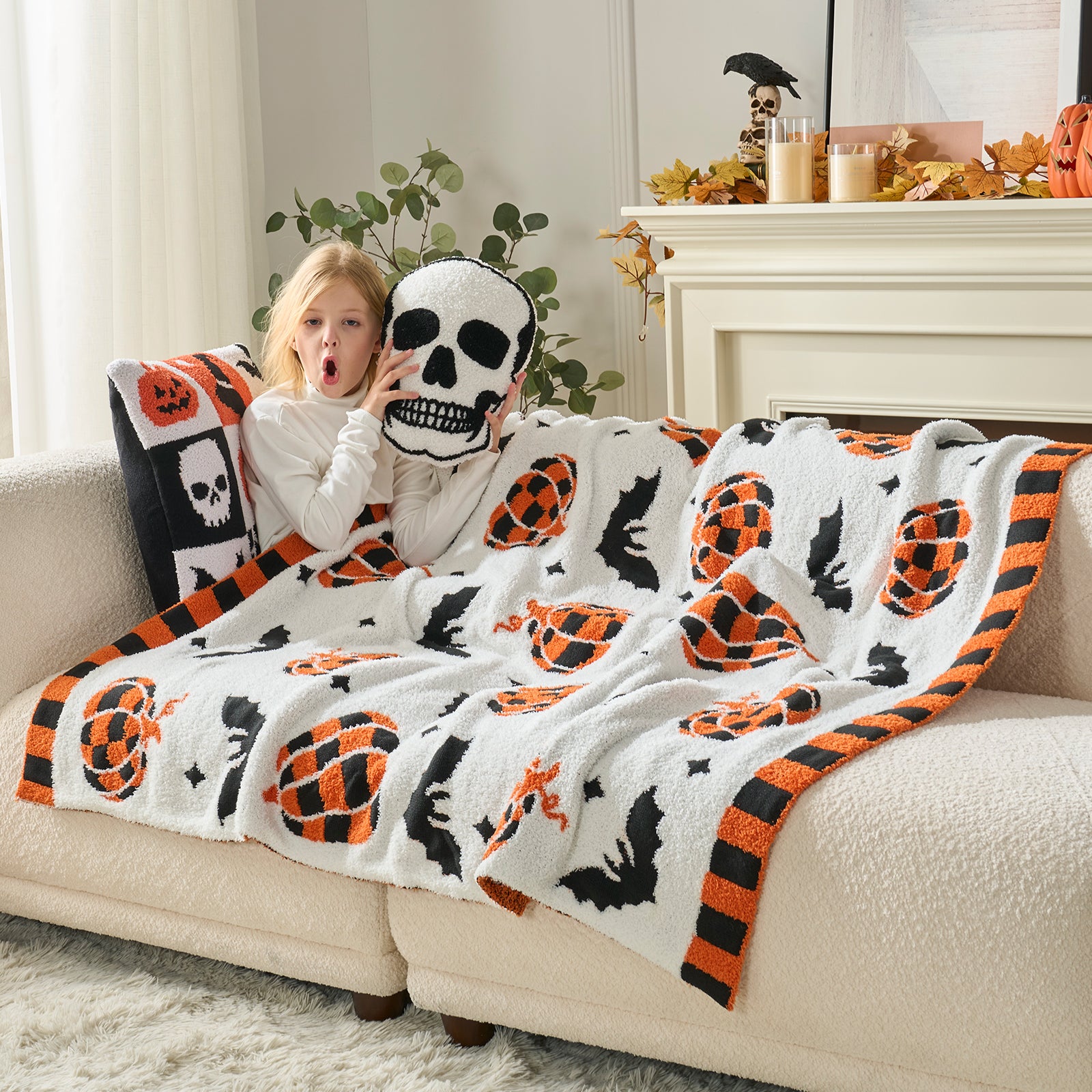 White Pumpkin Throw Blanket