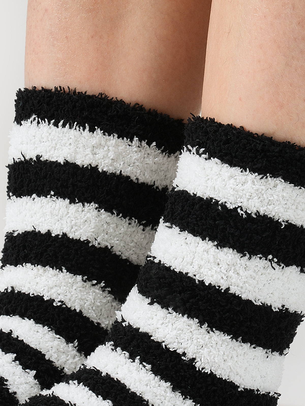 #color_Black Stripe