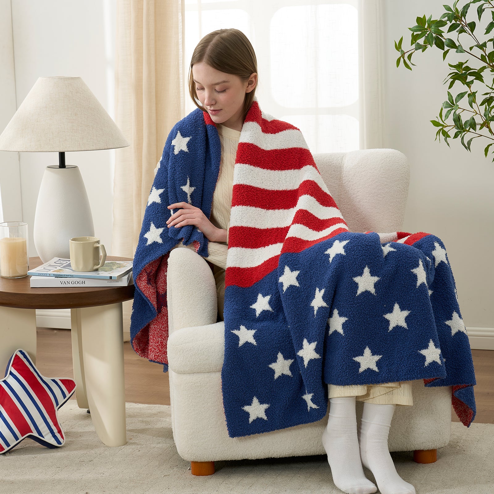 SnugCozy Independent Day Feather Yarn Throw Blanket